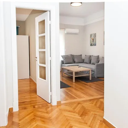 Elegant & Spacious In Heart Of Kolonaki! Apartment *