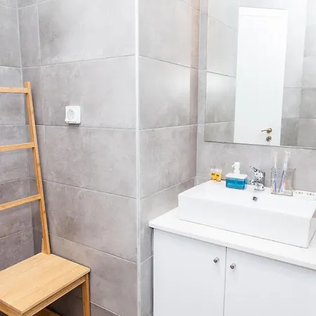 Apartment Elegant & Spacious In Heart Of Kolonaki! Athens