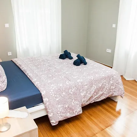 Elegant & Spacious In Heart Of Kolonaki! Apartment *